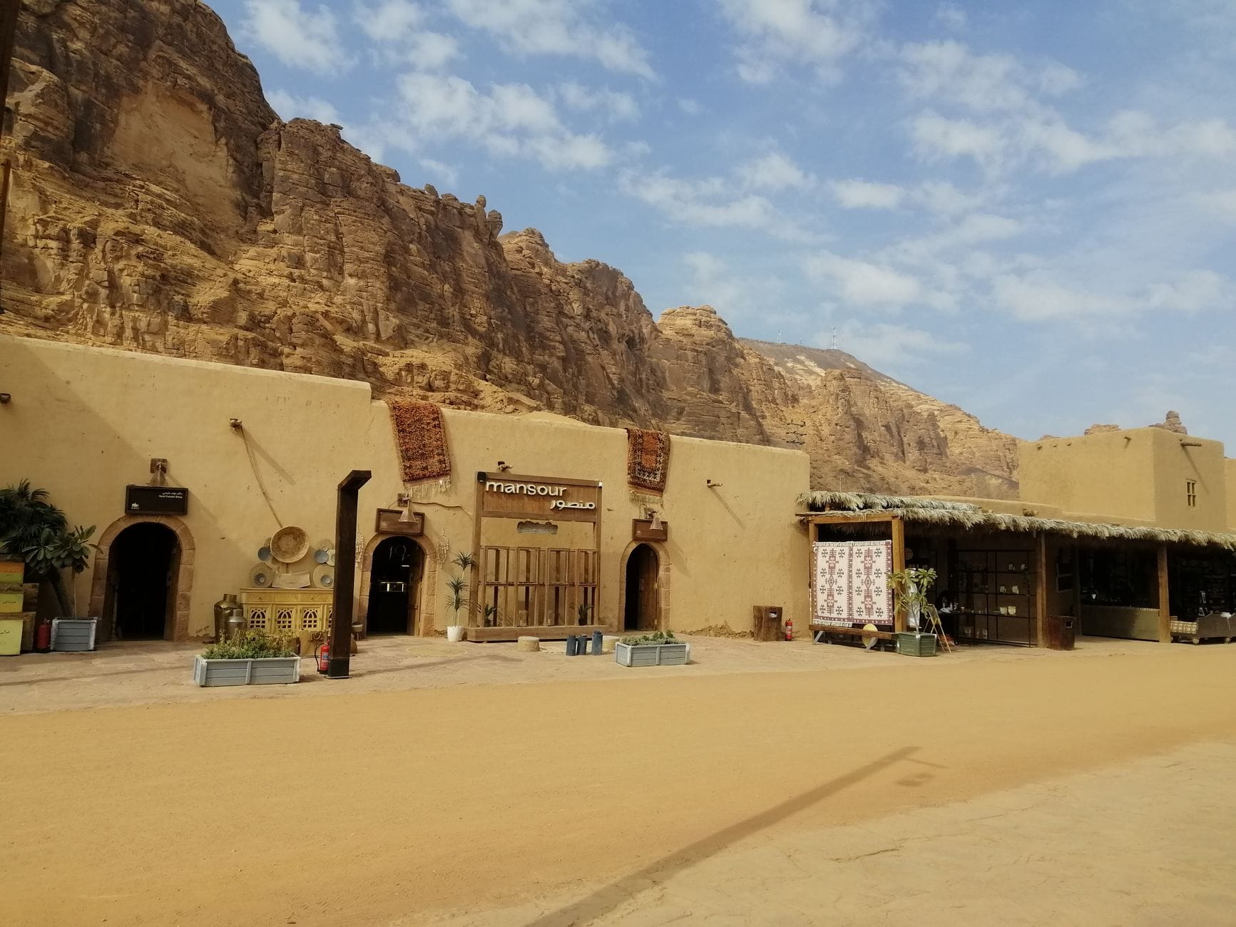 Road trip po Arabii Saudyjskiej: trasa Rijad, AlUla, Dżudda w 10 dni